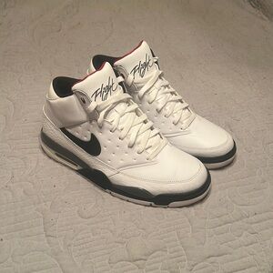 Nike Air Flight Classic - 10M
